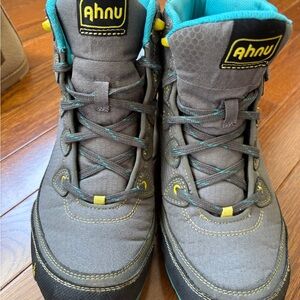 Ahnu Gray Hiking Boots (winter/rain)